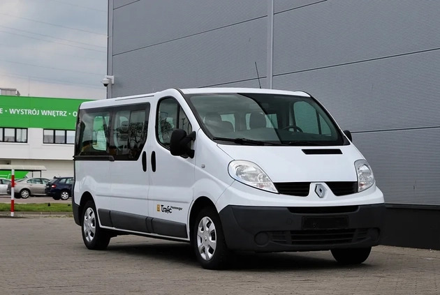 Renault Trafic cena 58990 przebieg: 208900, rok produkcji 2013 z Biała małe 466